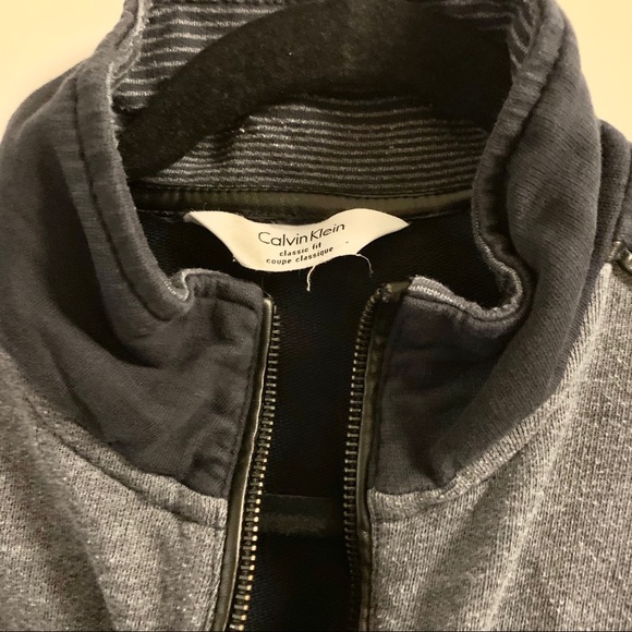 Calvin Klein zip sweater - Picture 2 of 2